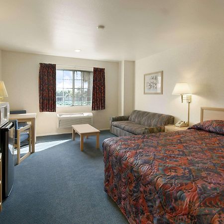 Days Inn by Wyndham Riverside Tyler Mall Rom bilde