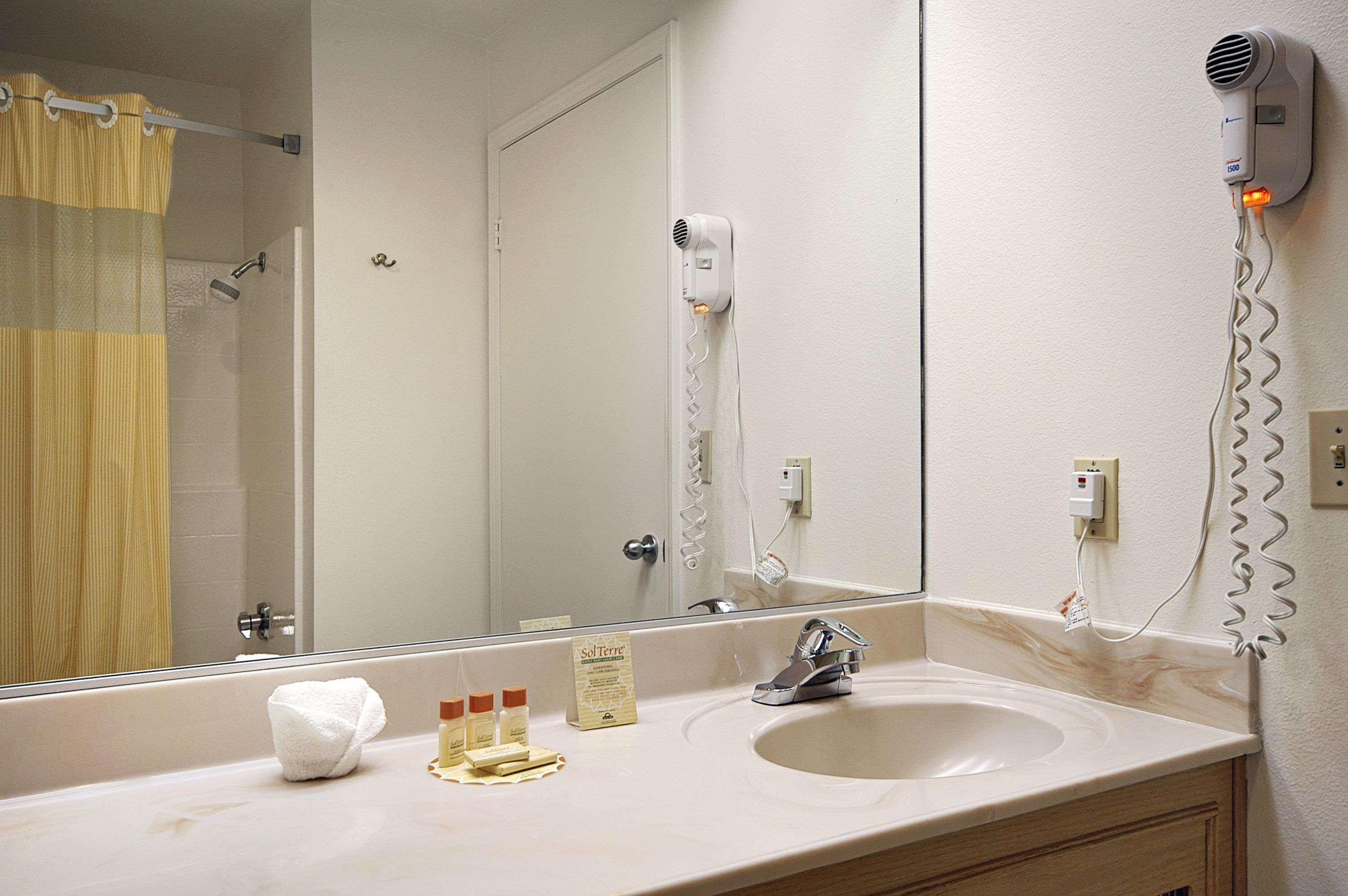 Days Inn by Wyndham Riverside Tyler Mall Rom bilde