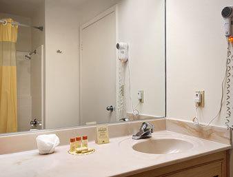 Days Inn by Wyndham Riverside Tyler Mall Rom bilde